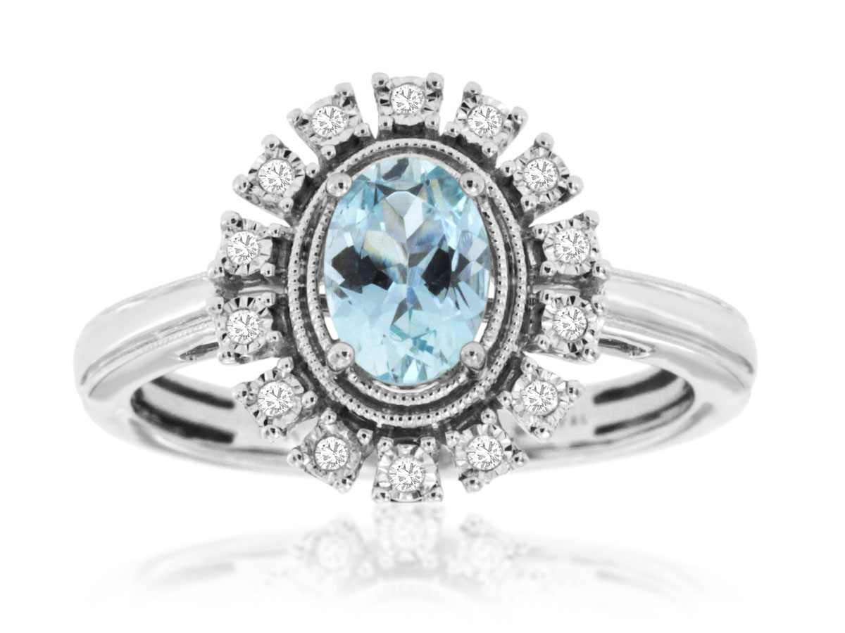 AQUAMARINE & DIAMOND RING