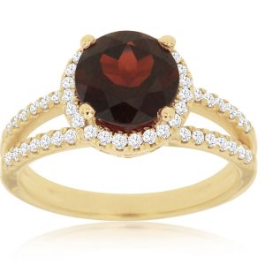 GARNET & DIAMOND RING