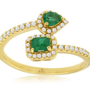 EMERALD & DIAMOND RING