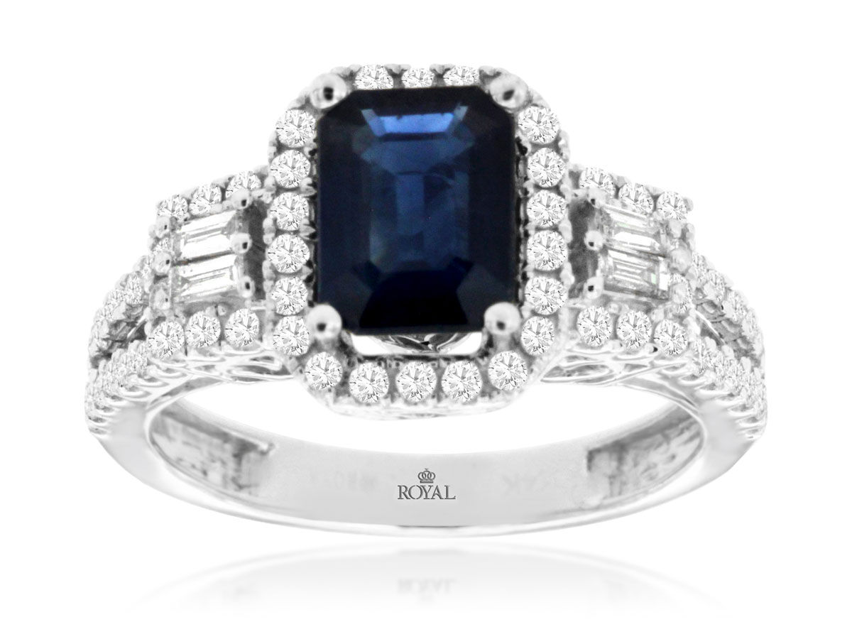 SAPPHIRE & DIAMOND RING