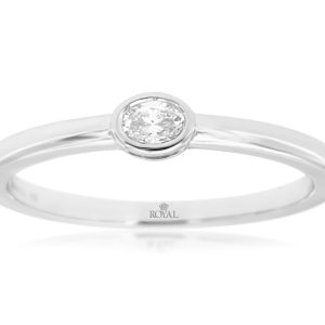 DIAMOND ENGAGEMENT RING