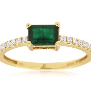 EMERALD & DIAMOND RING