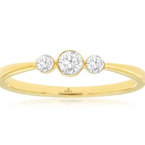 DIAMOND ENGAGEMENT RING