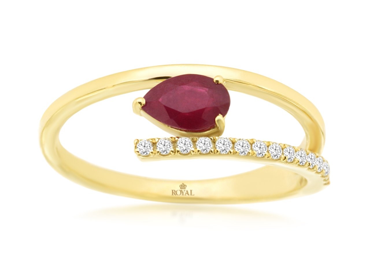 RUBY & DIAMOND RING