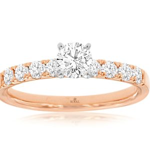 DIAMOND ENGAGEMENT RING