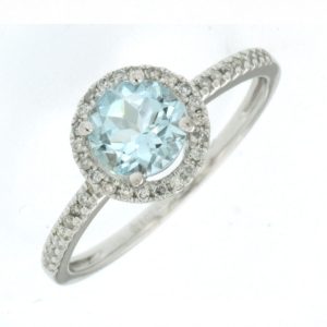 AQUAMARINE & DIAMOND RING