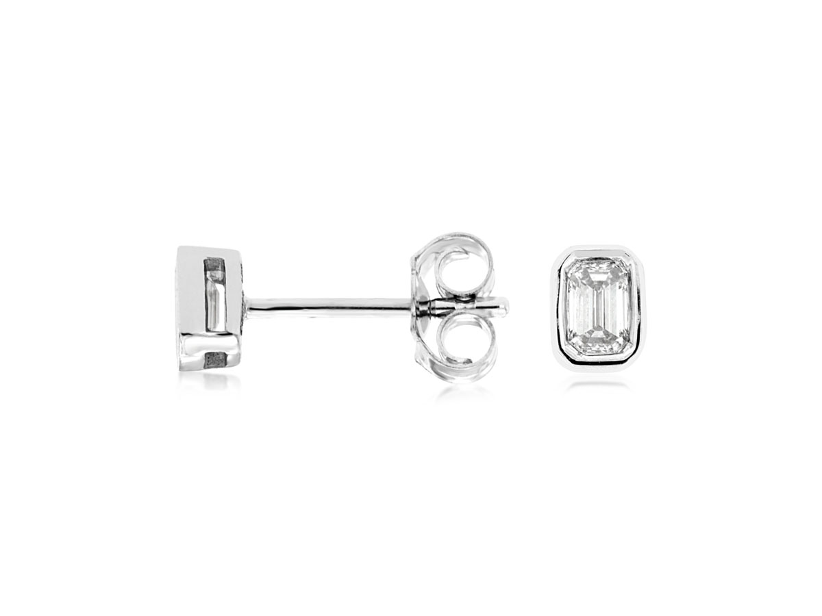 DIAMOND EARRING