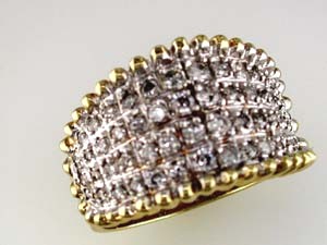 DIAMOND WEDDING RING