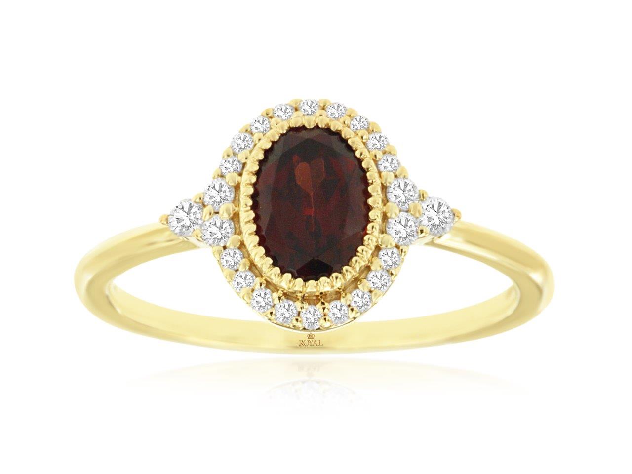 GARNET & DIAMOND RING