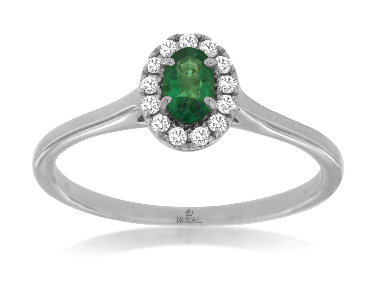 EMERALD & DIAMOND RING