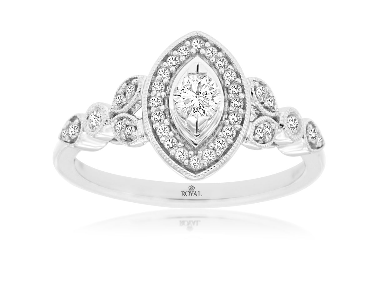 DIAMOND RING