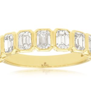 DIAMOND WEDDING BAND