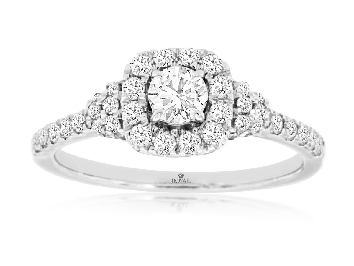 DIAMOND ENGAGEMENT RING