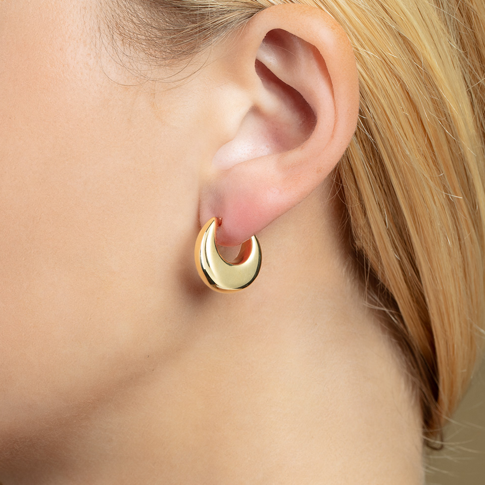 14K Medium Tapered Hoops