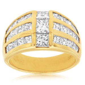 DIAMOND RING