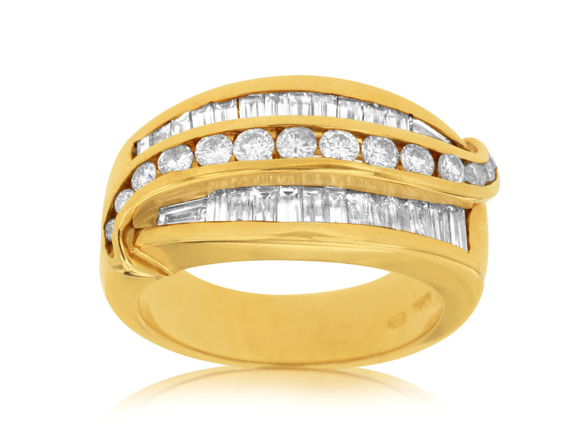 DIAMOND WEDDING RING