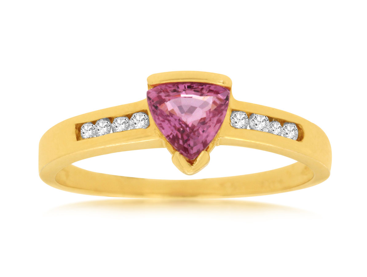 PINK SAPPHIRE & DIAMOND RING