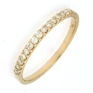 LADIES DIAMOND RING