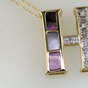 INITIAL DIA & MOPAL PENDANT H