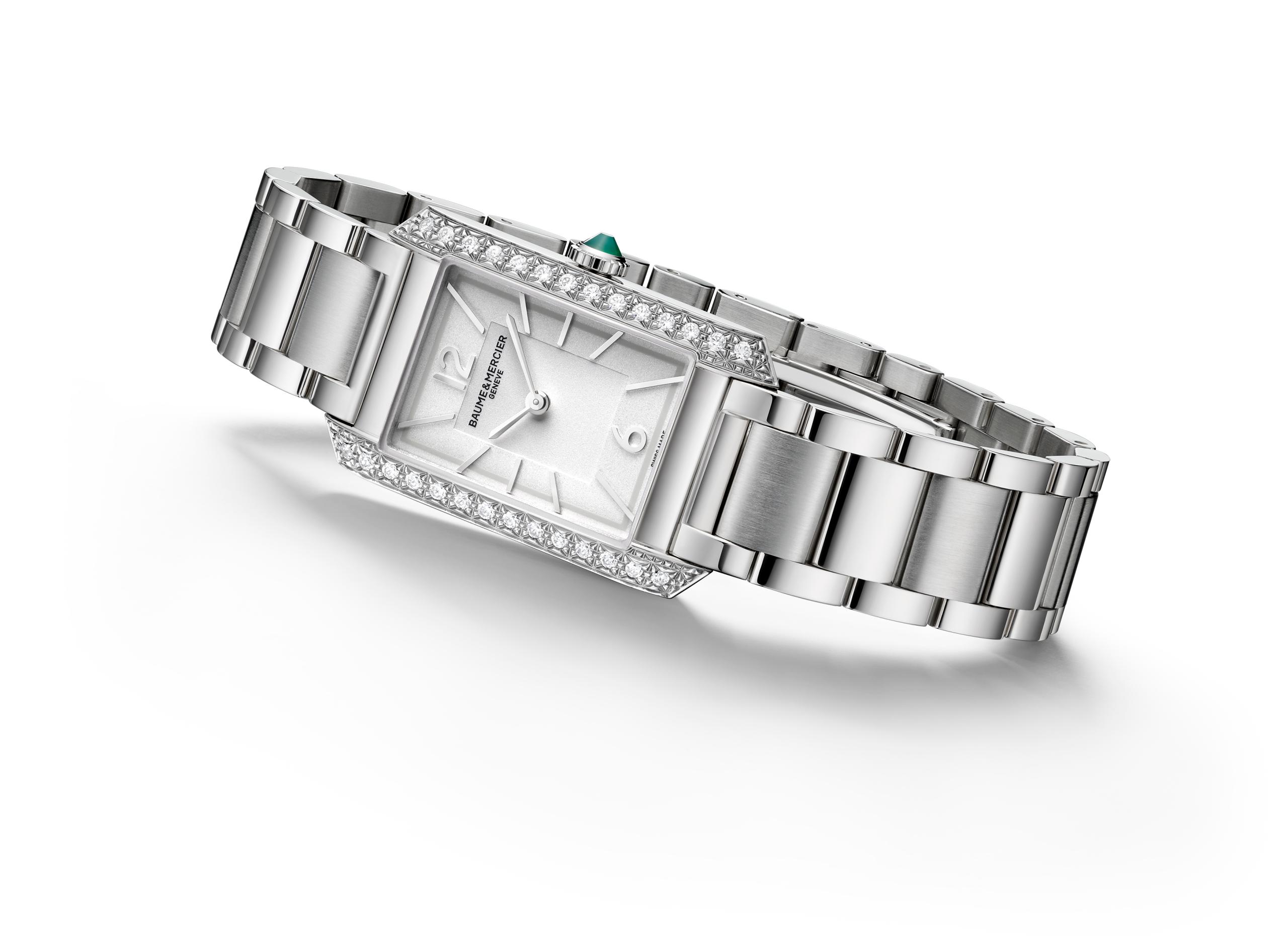Baume et Mercier - Hampton 10631QUARTZ WATCH, DIAMOND-SET - 35 X 22 MM