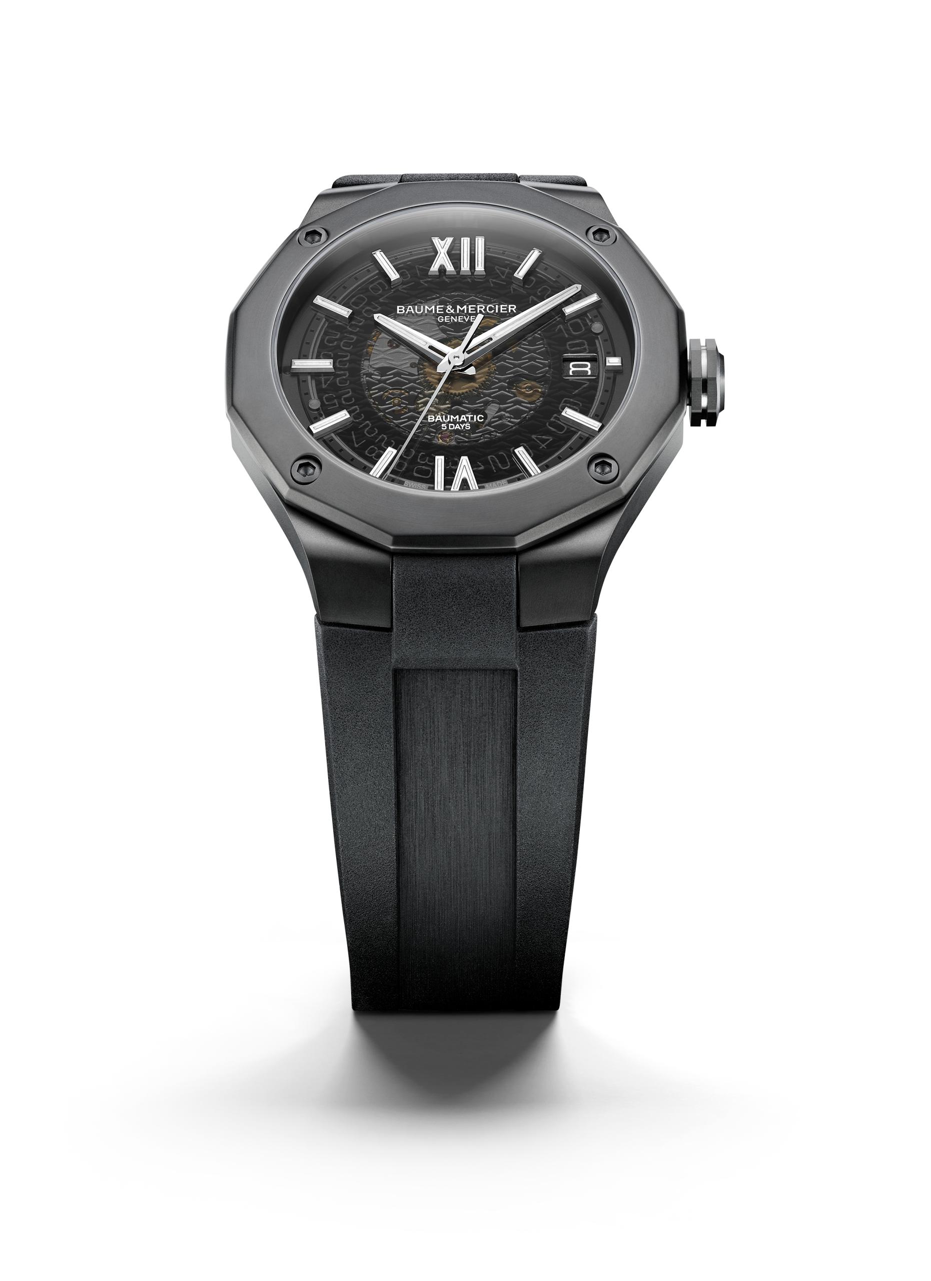 Baume et Mercier - Riviera 10617AUTOMATIC WATCH, DATE DISPLAY - 42MM