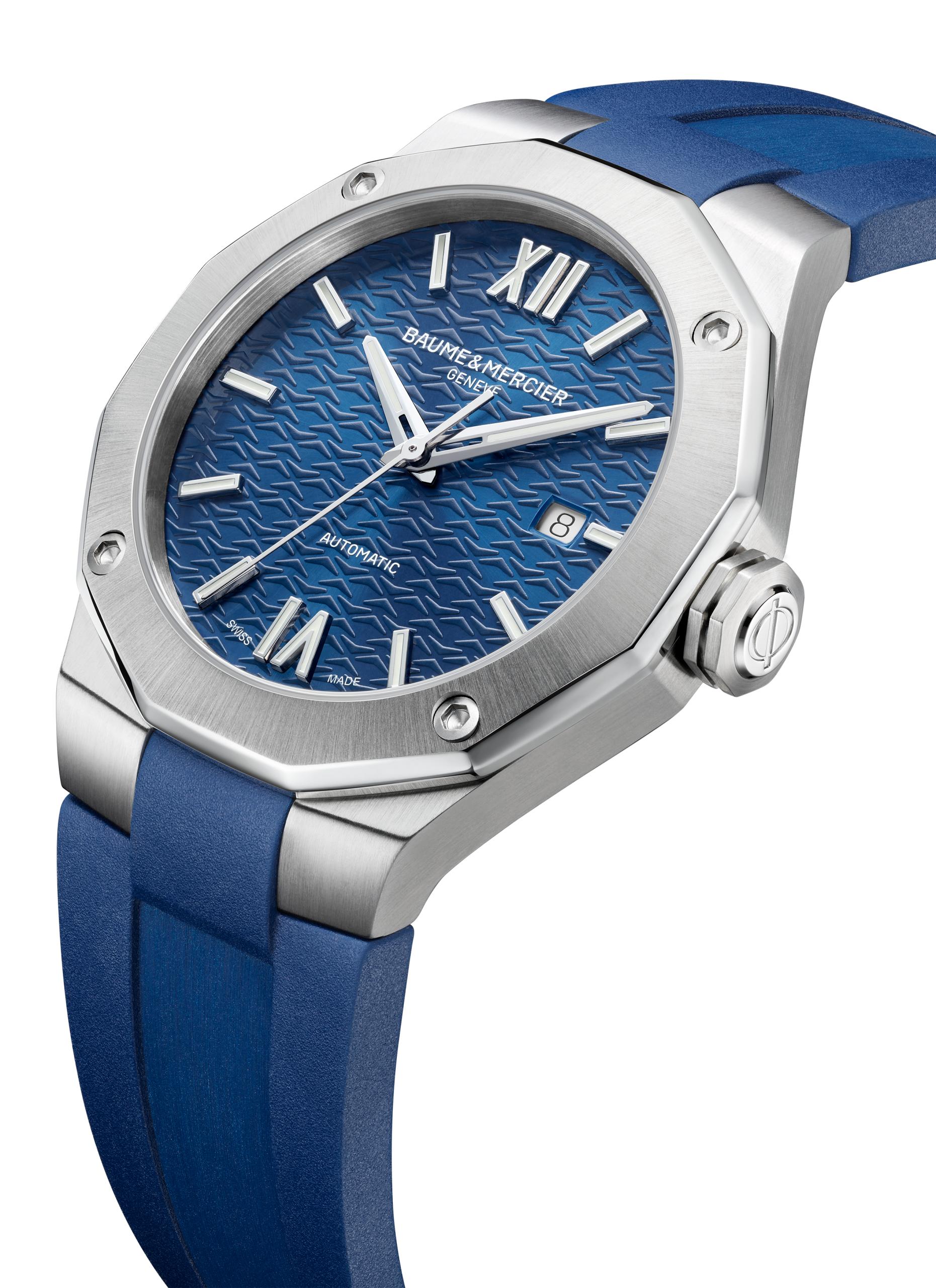Baume et Mercier - Riviera 10619AUTOMATIC WATCH, DATE DISPLAY - 42MM
