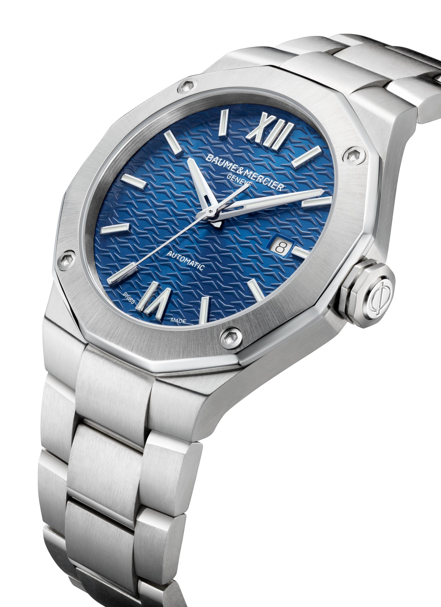 Baume et Mercier - Riviera 10620AUTOMATIC WATCH, DATE DISPLAY - 42MM