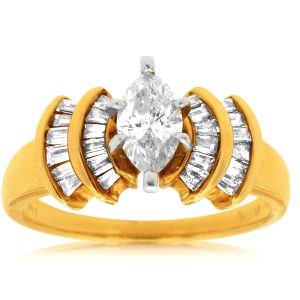 DIAMOND ENGAGEMENT RING