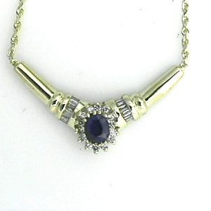 SAPPHIRE & DIAMOND NECKLACE