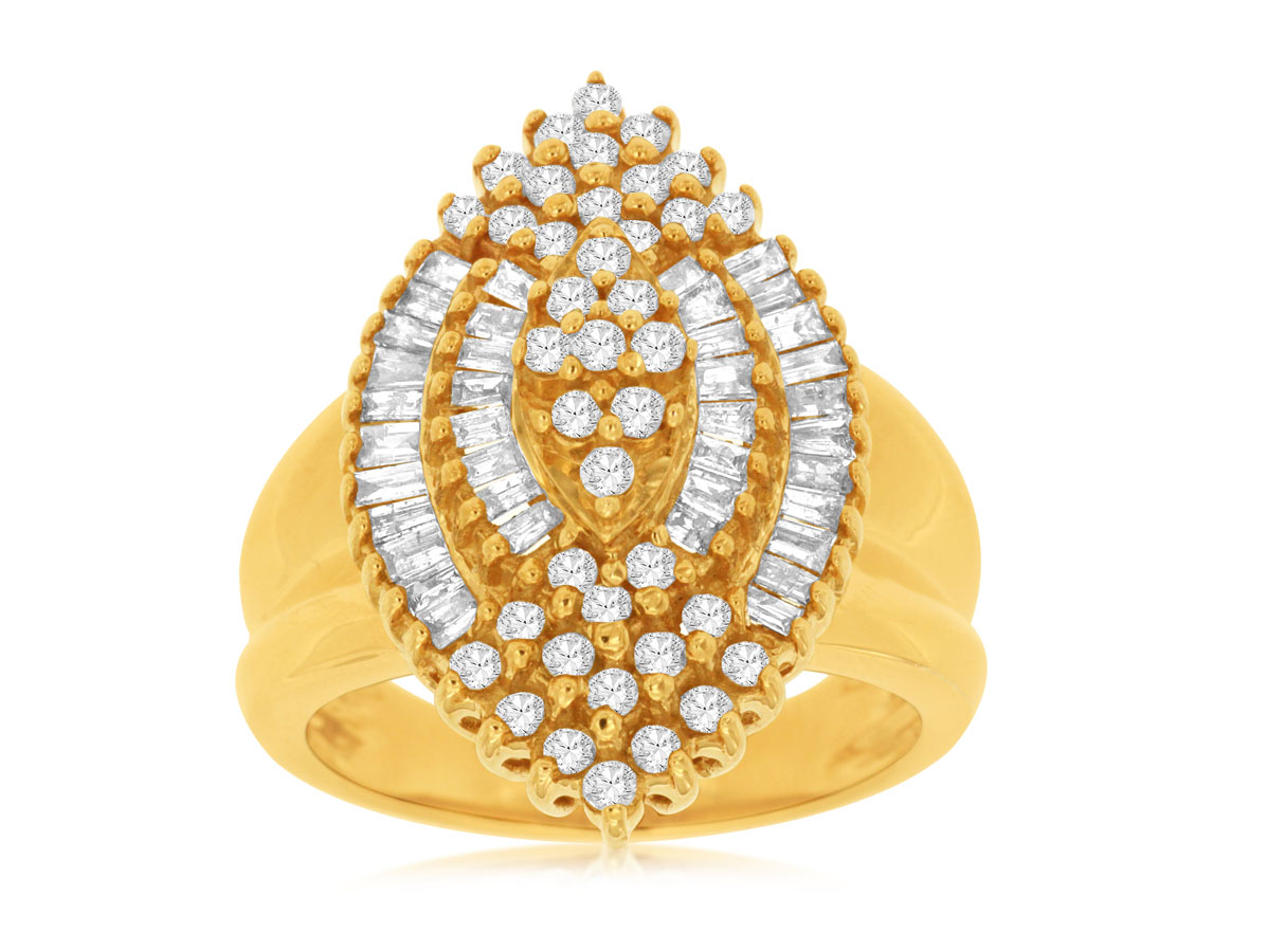 DIAMOND RING