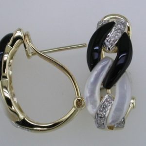 ONYX & DIAMOND M/P EARRING