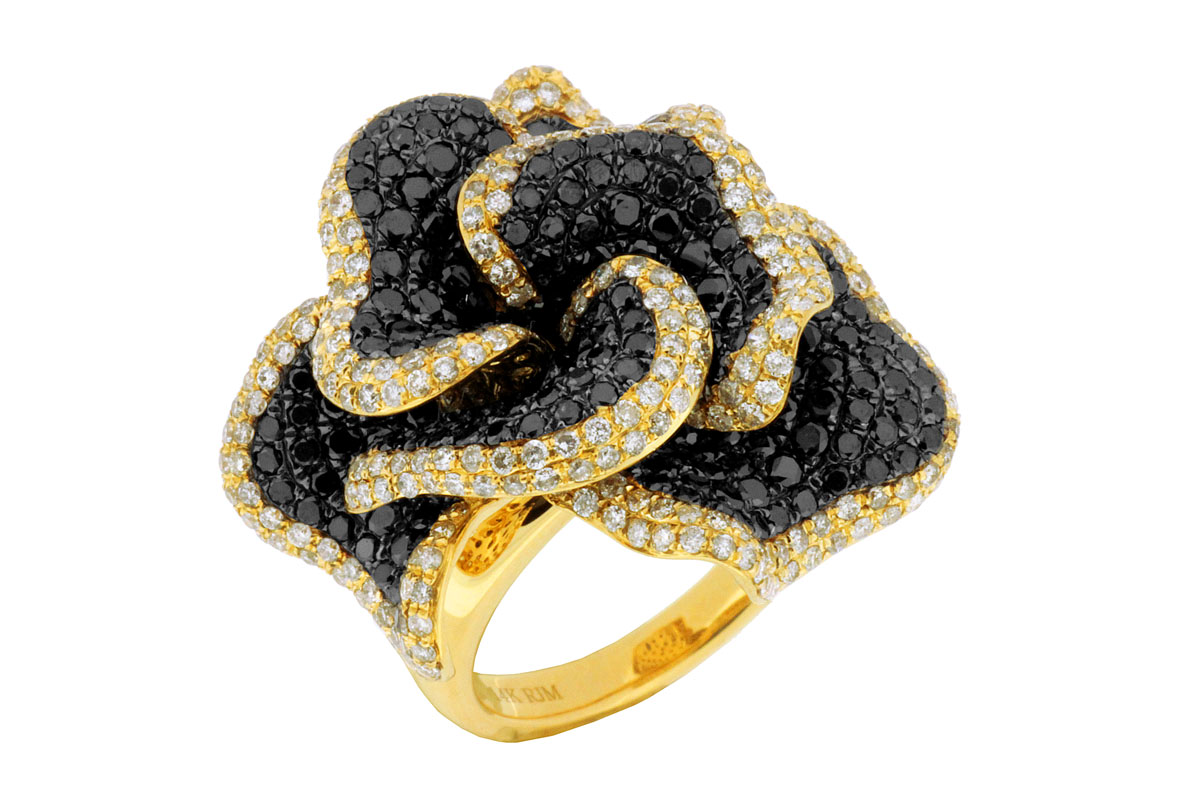 BLACK DIAMOND & DIAMOND RING