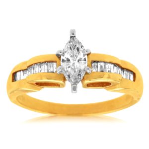 DIAMOND ENGAGEMENT RING