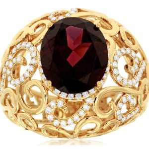 GARNET & DIAMOND RING