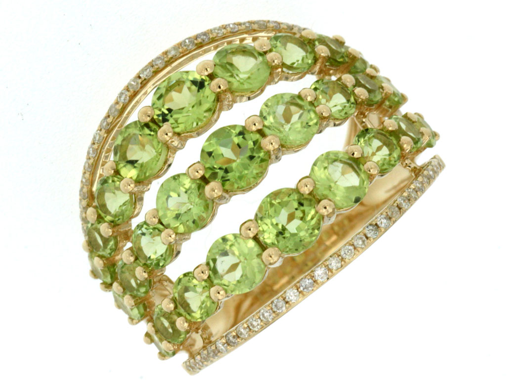 DIAMOND & PERIDOT RING