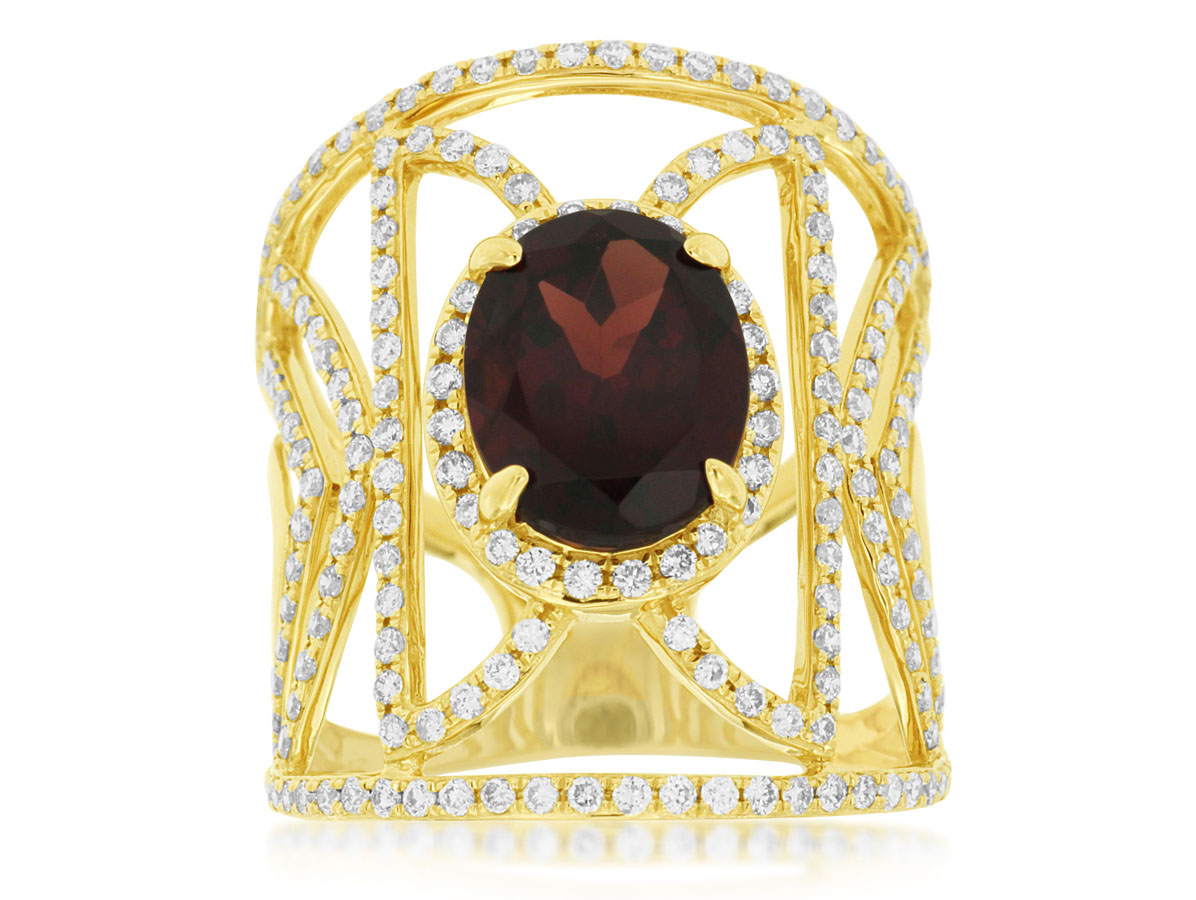 GARNET & DIAMOND RING