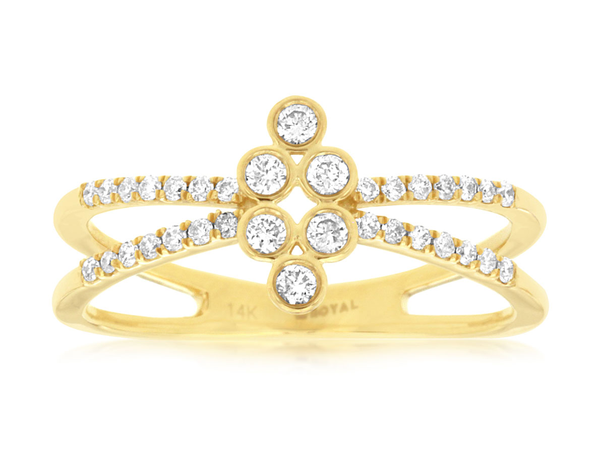 DIAMOND RING