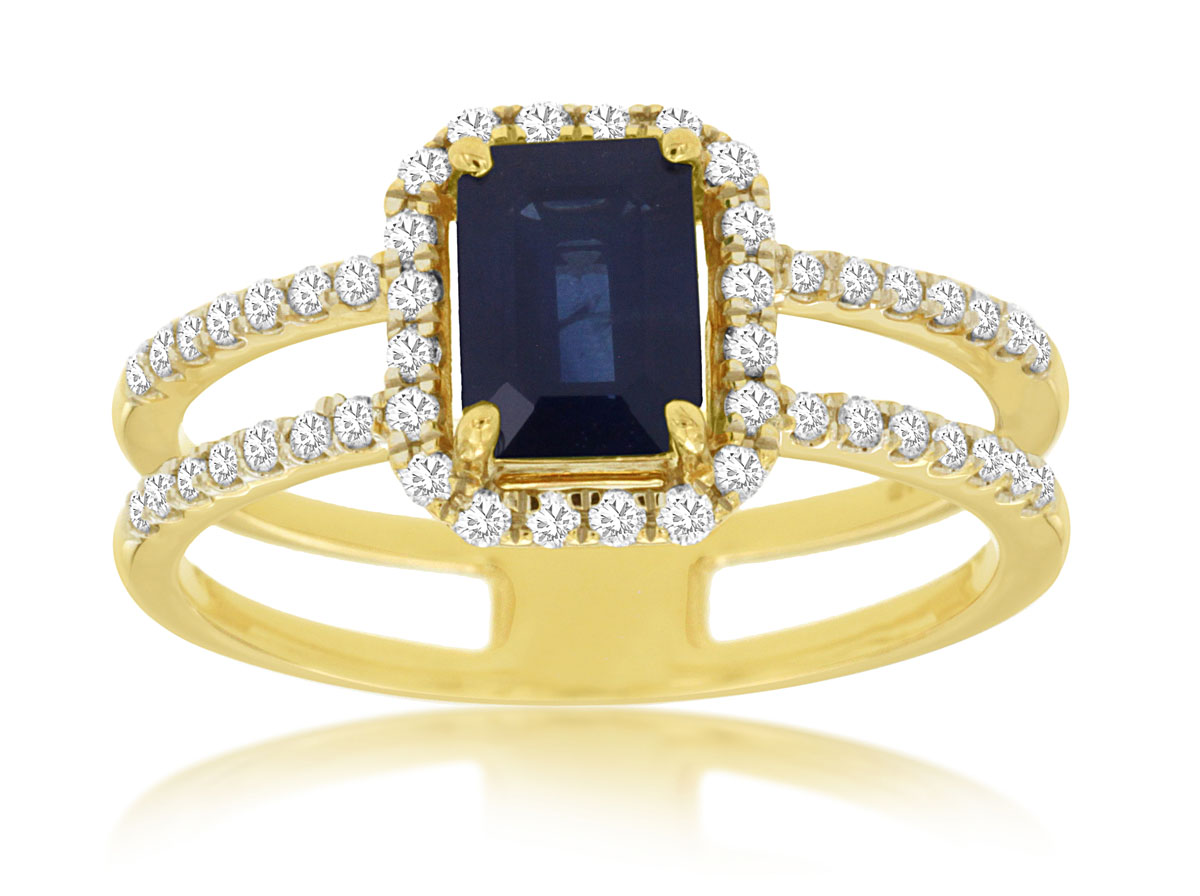 SAPPHIRE & DIAMOND RING