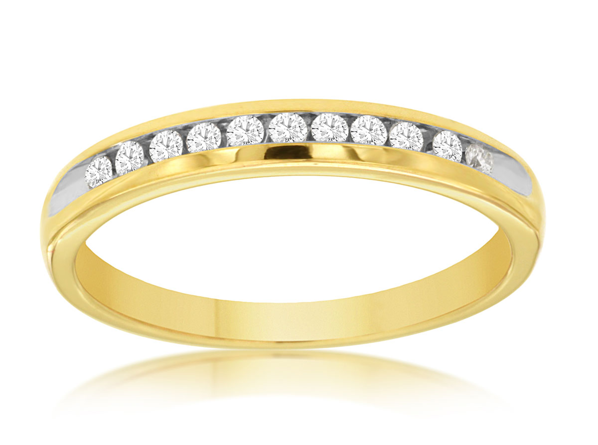 DIAMOND WEDDING BAND