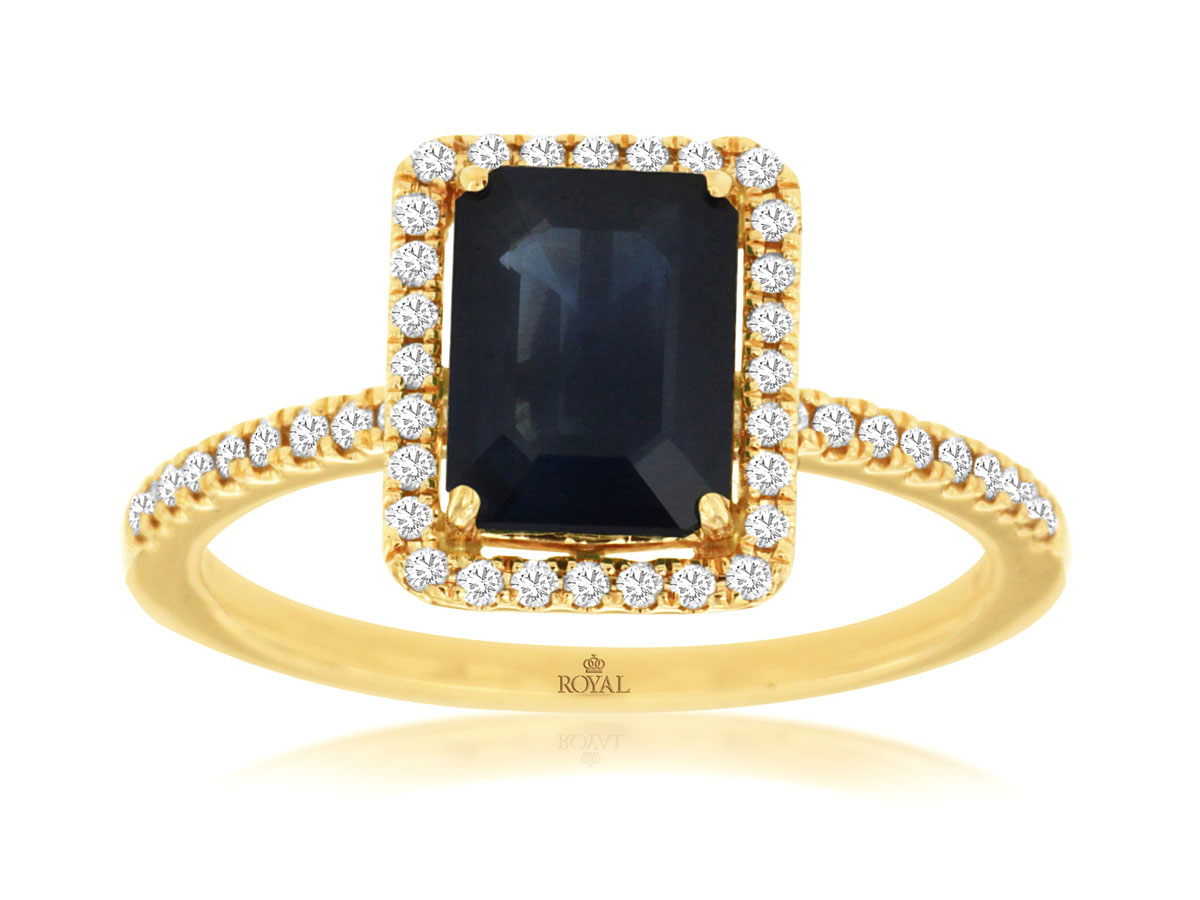 SAPPHIRE & DIAMOND RING