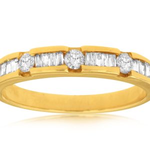 DIAMOND WEDDING BAND