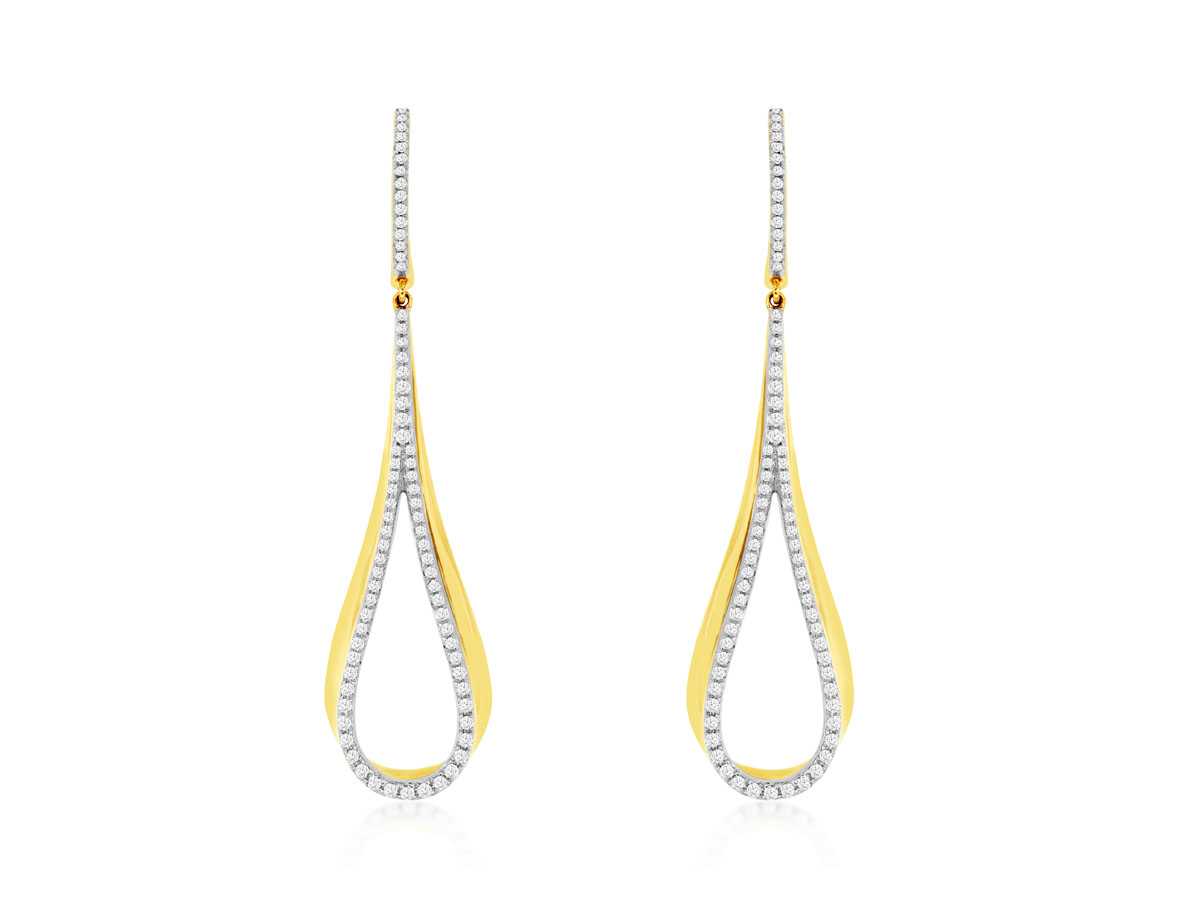 DIAMOND EARRING