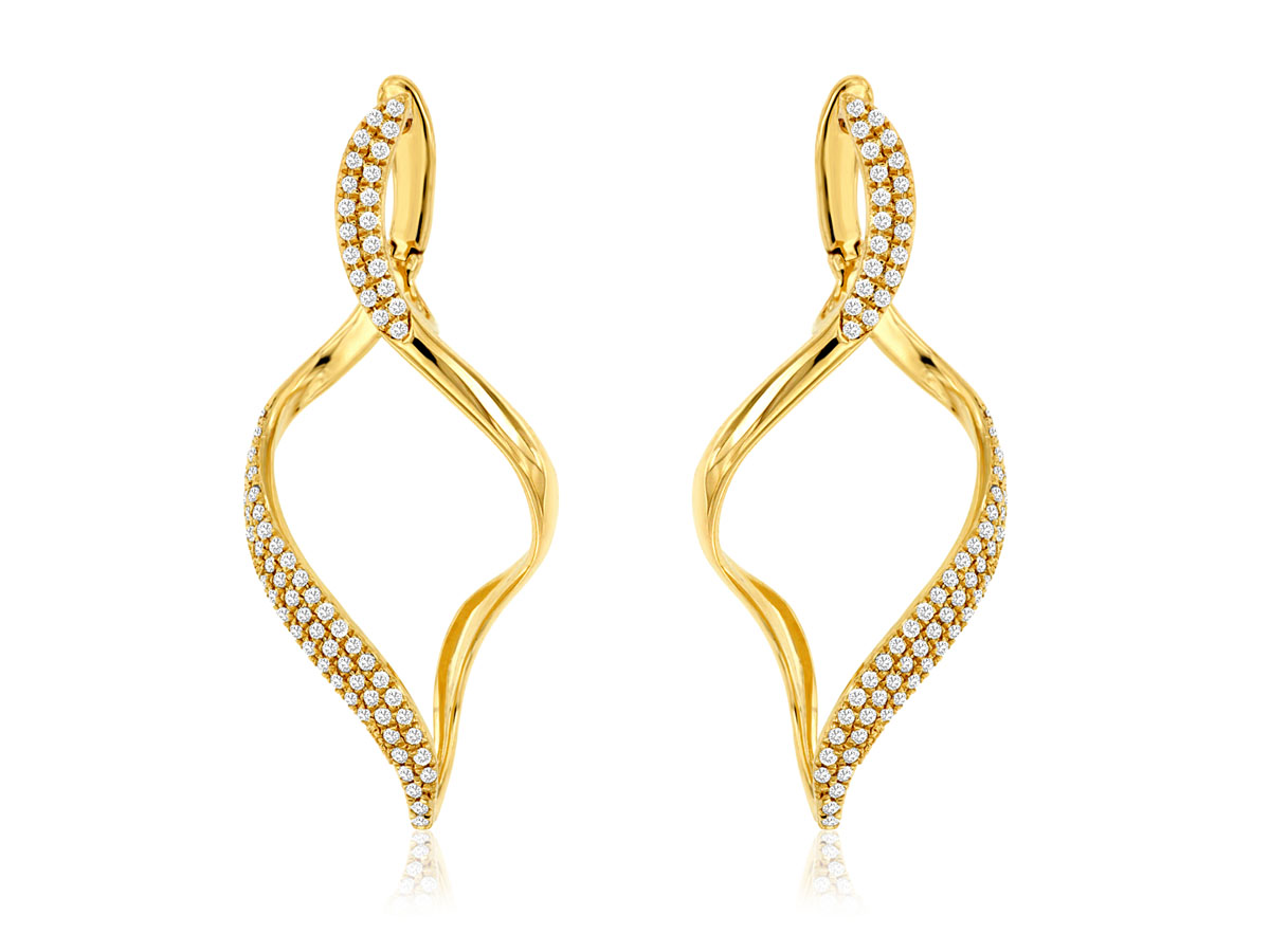 DIAMOND EARRING