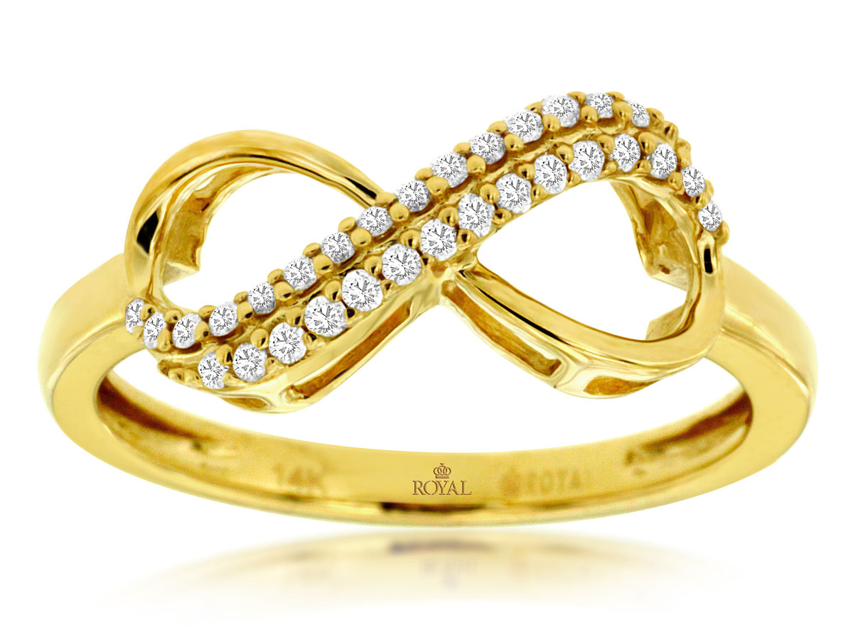 LADIES' DIAMOND RING