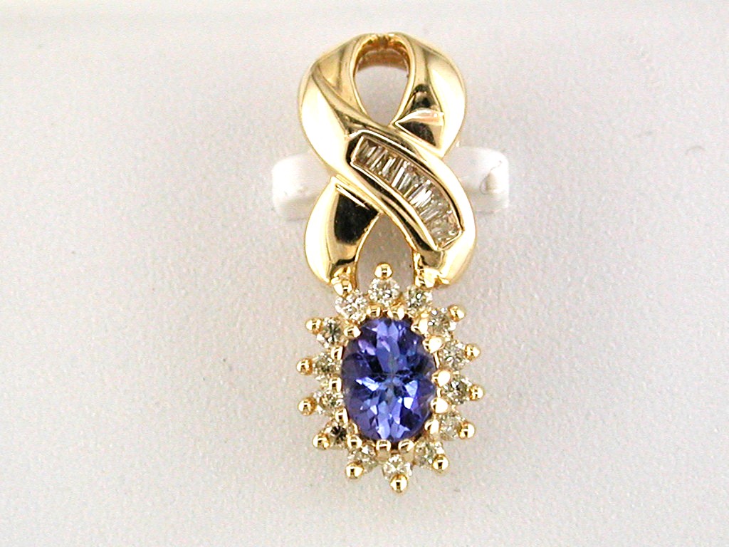 TANZANITE & DIAMOND PENDANT