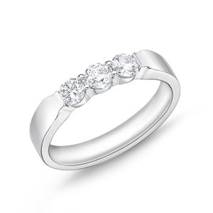 Petite Prong 3 Stone Band