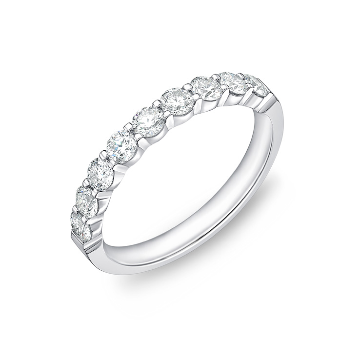 Petite Prong 9-Stone Band