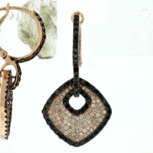 DIAMOND &BLACK DIAMOND EARRING