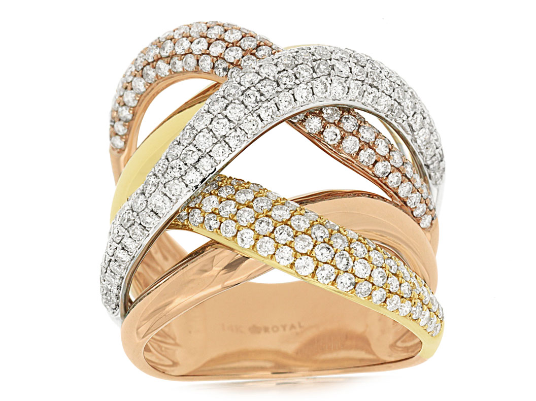 DIAMOND RING