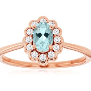 AQUAMARINE & DIAMOND RING